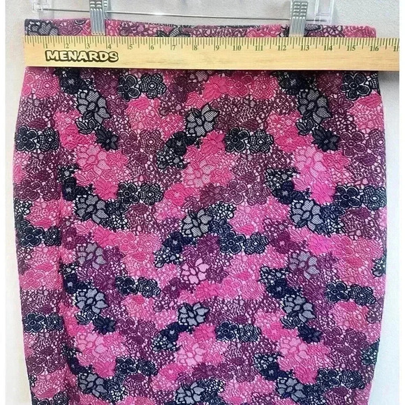 41 Hawthorn Women's Size Large Pink Multicolor Floral Knee Length Skirt - Picture 3 of 7